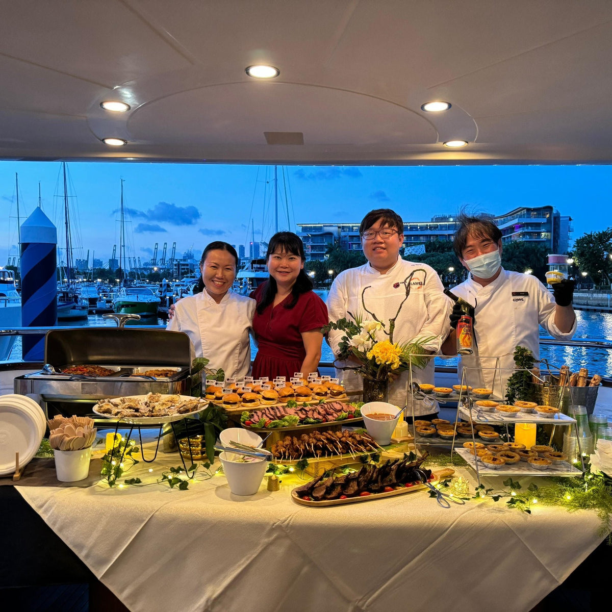 Livegrill Yacht w/ Chef